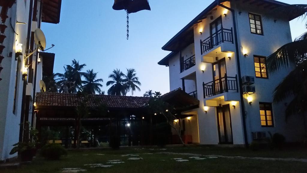 Lagoon Boutique Hotel Kanattegoda Zewnętrze zdjęcie